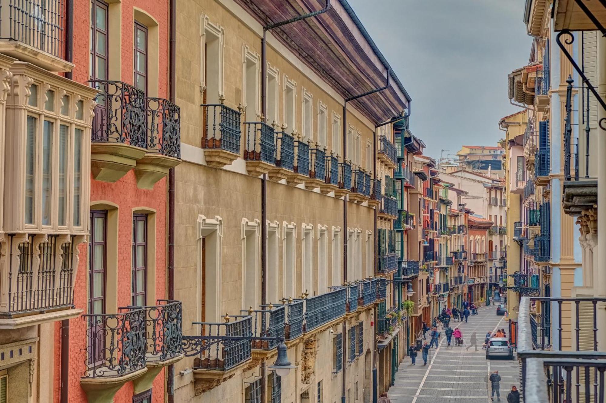 Heart Of Pamplona Apartments III By Clabao Exterior foto
